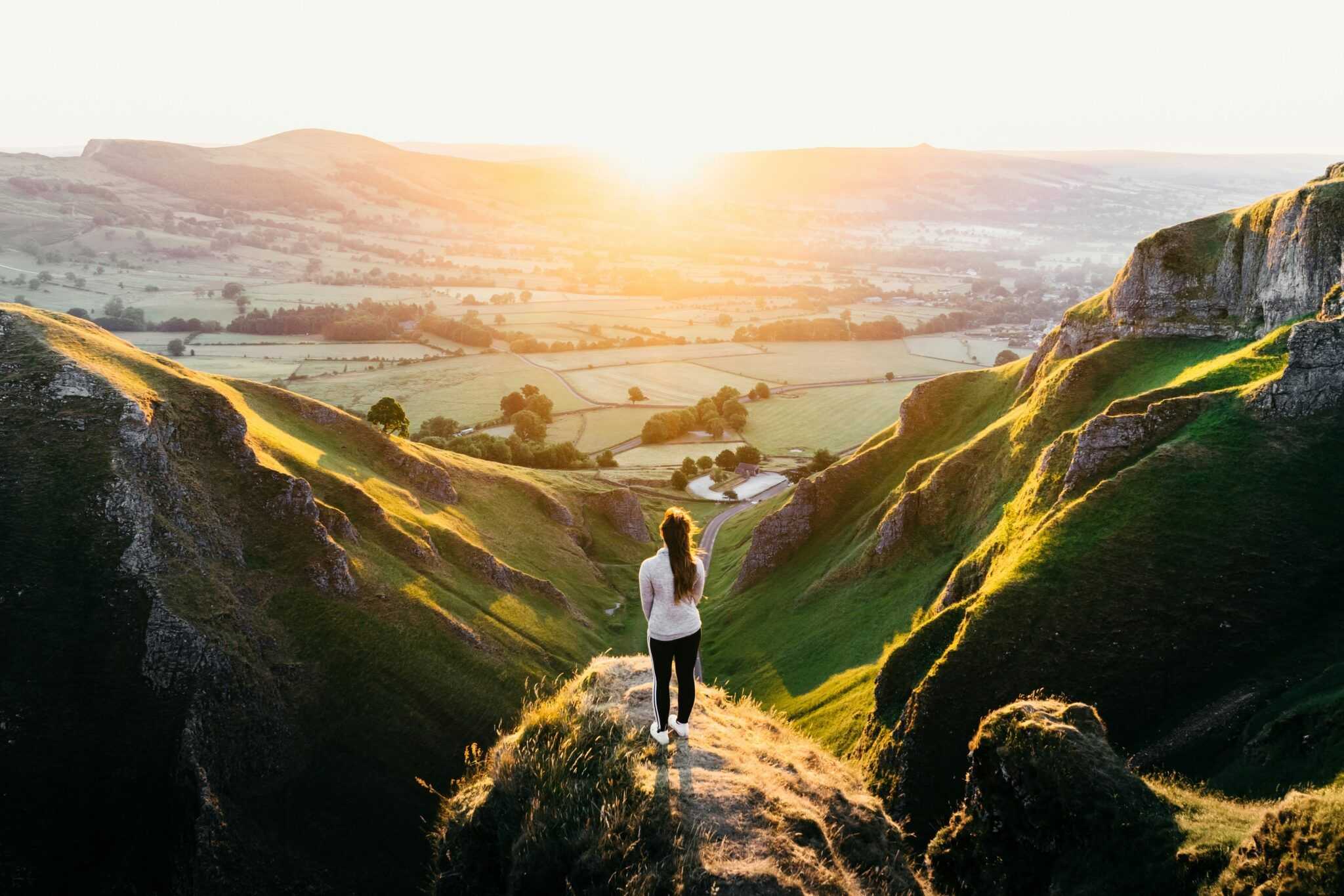 Luke ellis craven knk0vDW0GME unsplash